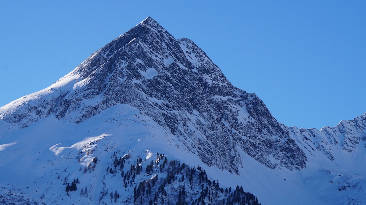 Äusserer und innerer Halhkogel